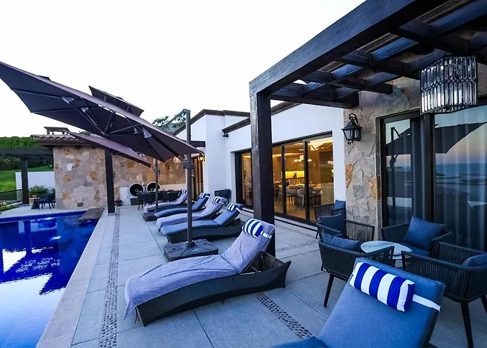 Luxury 5 Bedroom Quivira Cabos *