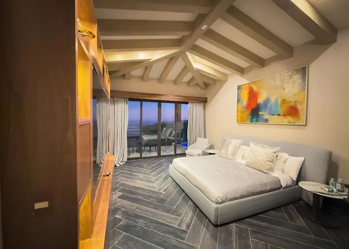 Luxury 5 Bedroom Quivira Cabos Cabo San Lucas